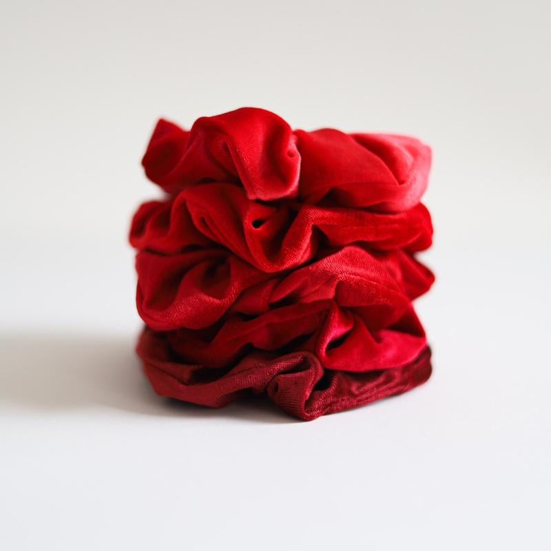 Red Roses - 5 Pack Red Shade Scrunchies